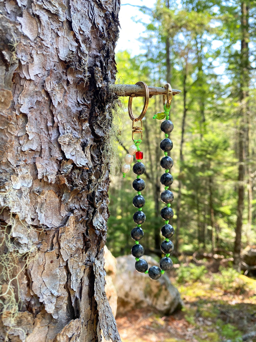 Obsidian pearl keychain