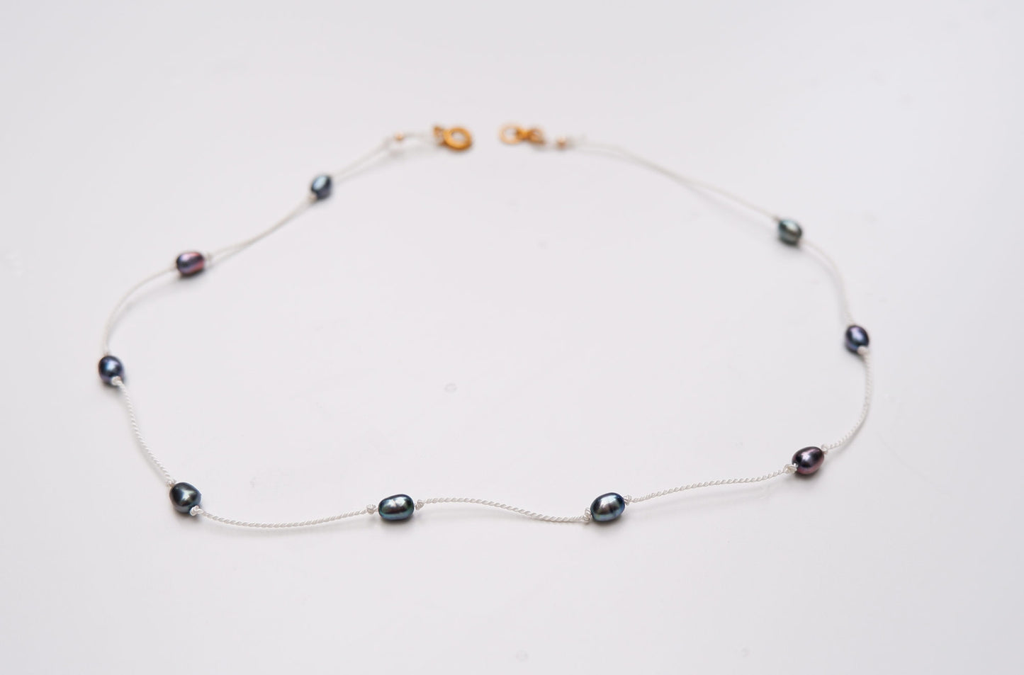 Pearl knot necklace