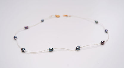 Pearl knot necklace