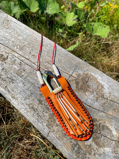 Quill fringed Japanese snip pouch
